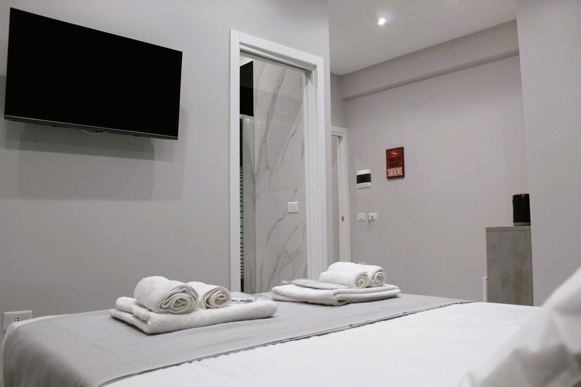 Apartment Ilary's House Pulcinella - Centro Storico Spaccanapoli Naples